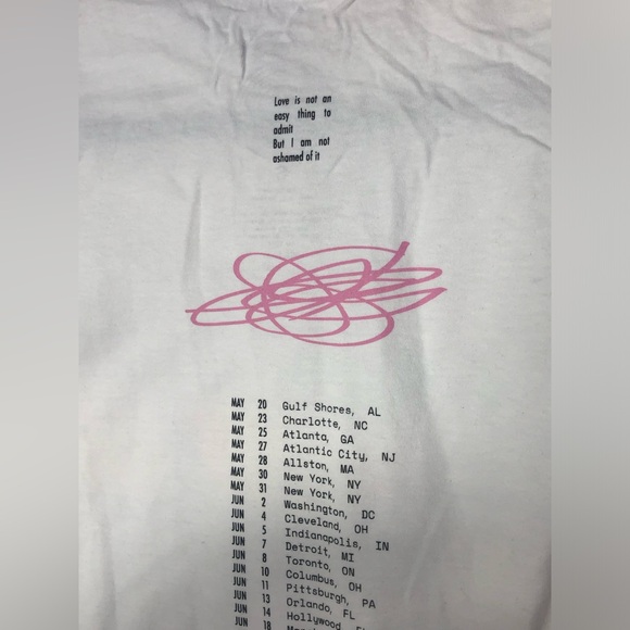 NWOT Paramore Official Tour Merch North American Tour Tee *flawed* - Size S - Picture 2 of 5